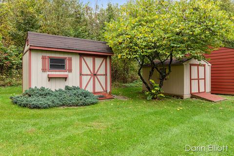 9439 E Fulton St, Ada, MI 49301 photo 33