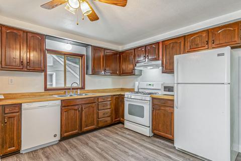 943 Ottney St, Jackson, MI 49201 photo 15