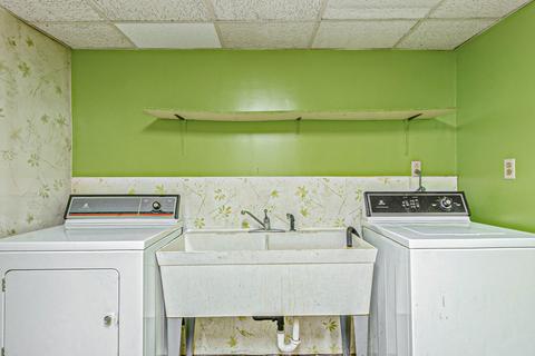 943 Ottney St, Jackson, MI 49201 photo 26
