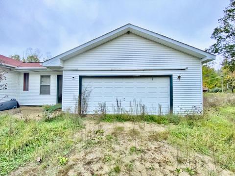 755 Wolverine Dr, Gladwin, MI 48624 photo 36
