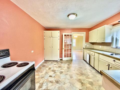 755 Wolverine Dr, Gladwin, MI 48624 photo 10