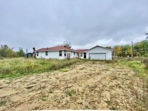 755 Wolverine Dr, Gladwin, MI 48624 photo 47