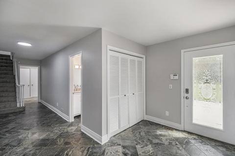 2600 Robinson Rd, Jackson, MI 49203 photo 4