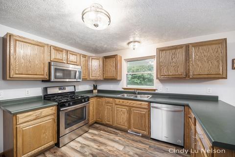 4147 30th St, Dorr, MI 49323 photo 29