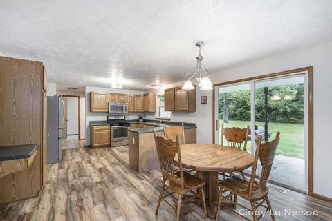 4147 30th St, Dorr, MI 49323 photo 32