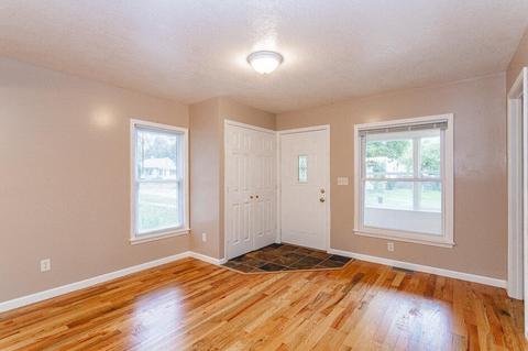 165 Randolph St, Jackson, MI 49203 photo 8
