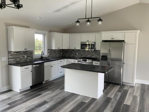 255 E Dutch Mill St, Grant, MI 49327 photo 6