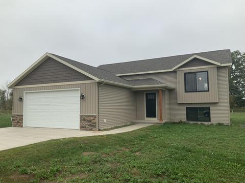 255 E Dutch Mill St, Grant, MI 49327 photo 1