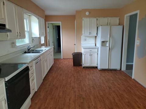 1678 Lynn Dr, Jackson, MI 49202 photo 3