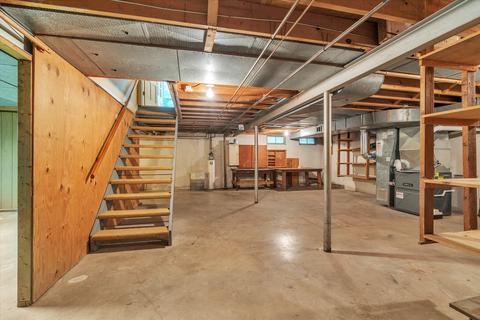 2127 Cascade Dr, Jackson, MI 49203 photo 45