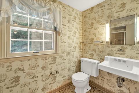 2127 Cascade Dr, Jackson, MI 49203 photo 23