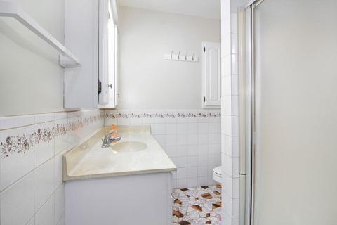 3010 Hendee Rd, Jackson, MI 49201 photo 11