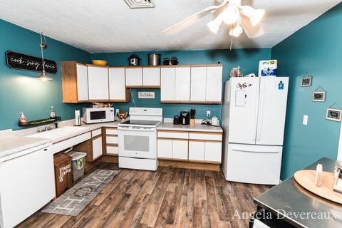 1426 A St, Stanton, MI 48888 photo 8