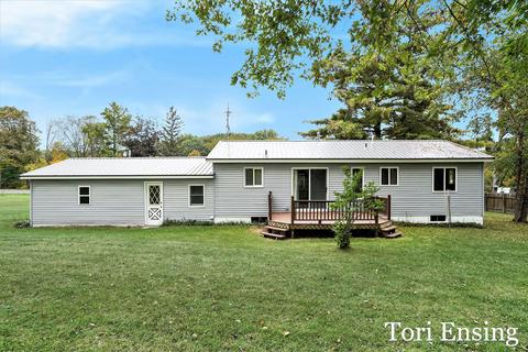 2800 E Stanton Rd, Stanton, MI 48888 photo 22