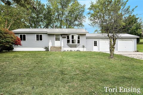 2800 E Stanton Rd, Stanton, MI 48888 photo 1
