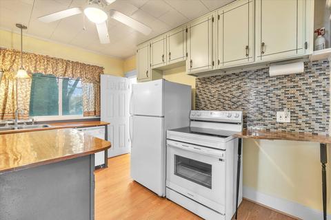 2115 Crest Ave, Jackson, MI 49203 photo 13