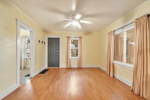 2115 Crest Ave, Jackson, MI 49203 photo 6