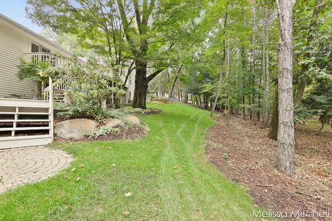 7665 Timber Bluff Rd SE, Ada, MI 49301 photo 38