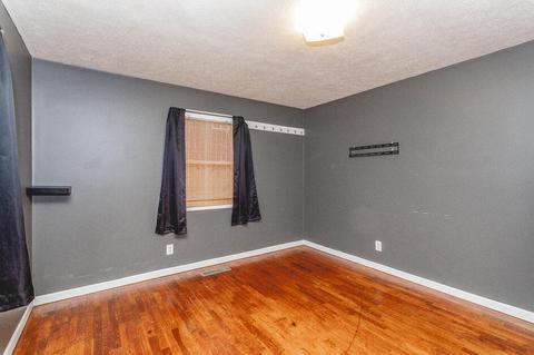148 E Prospect St, Jackson, MI 49203 photo 11