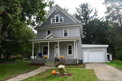 405 W Chart St, Plainwell, MI 49080 photo 1