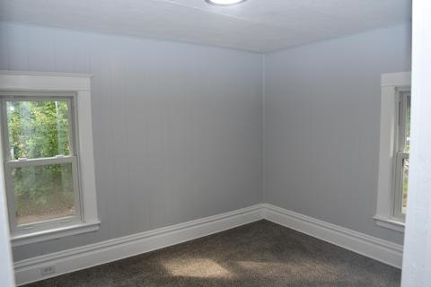 405 W Chart St, Plainwell, MI 49080 photo 22