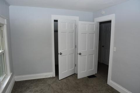 405 W Chart St, Plainwell, MI 49080 photo 25