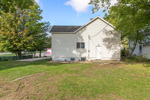 314 Oak St, Spring Lake, MI 49456 photo 22