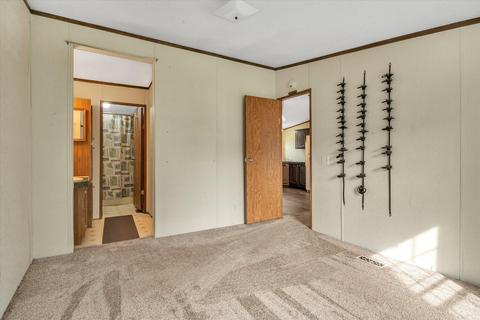 8624 Cady Rd, Jackson, MI 49201 photo 16