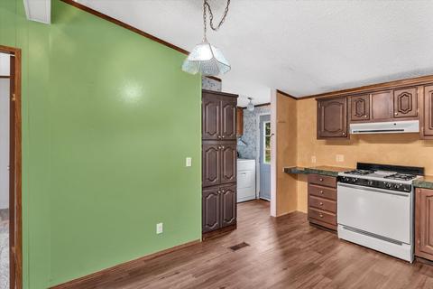 8624 Cady Rd, Jackson, MI 49201 photo 10