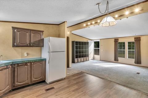 8624 Cady Rd, Jackson, MI 49201 photo 12