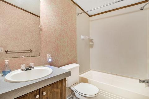 8624 Cady Rd, Jackson, MI 49201 photo 21
