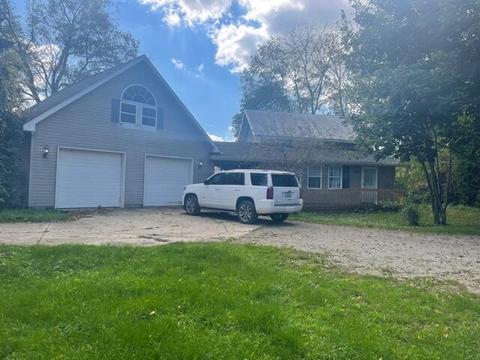 244 S Prairie St, Lyons, MI 48851 photo 1