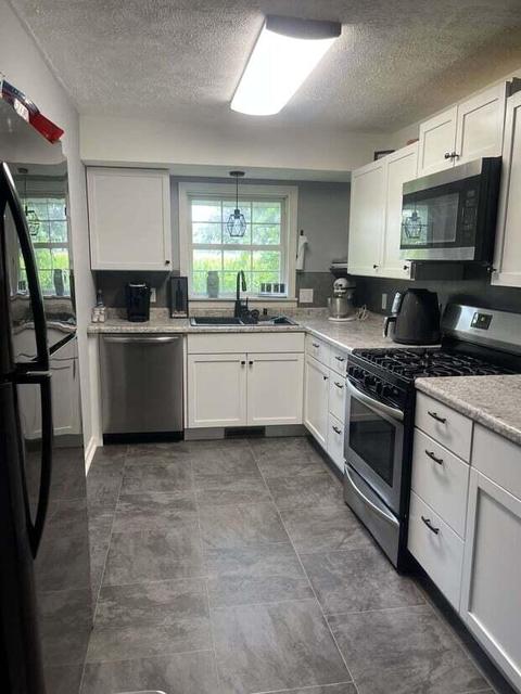244 S Prairie St, Lyons, MI 48851 photo 2