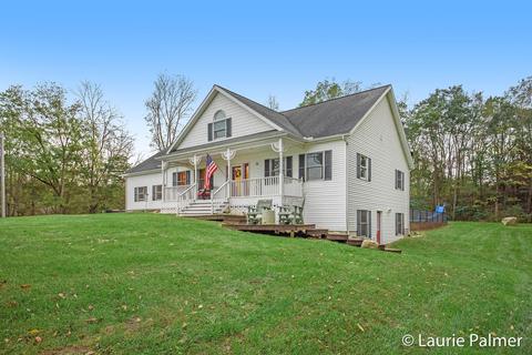 7076 Macarthur Rd, Saranac, MI 48881 photo 3