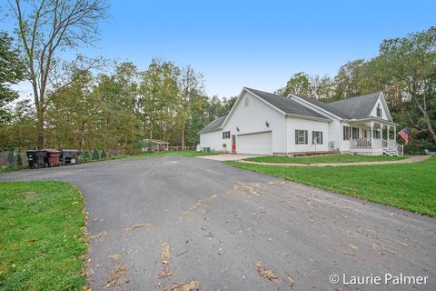 7076 Macarthur Rd, Saranac, MI 48881 photo 4