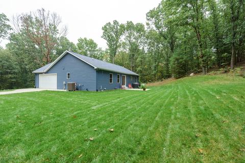 270 108th Ave, Plainwell, MI 49080 photo 5