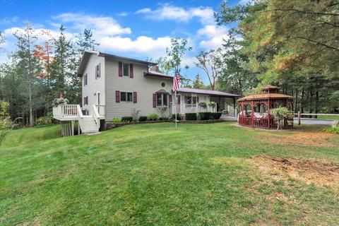 6800 E Pakes Rd, Crystal, MI 48818 photo 2