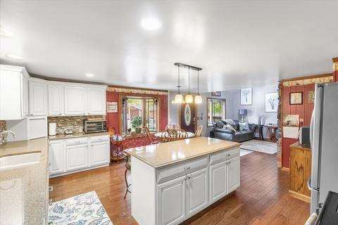 6800 E Pakes Rd, Crystal, MI 48818 photo 12