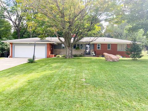 2285 Maple Dr, Jackson, MI 49203 photo 1