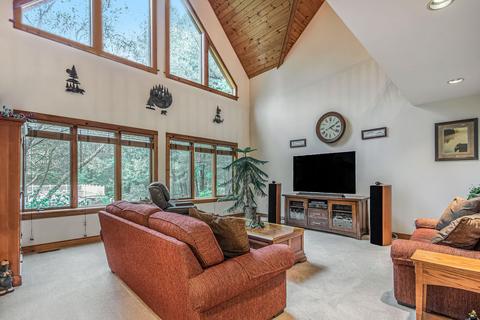 3942 26th St, Dorr, MI 49323 photo 6