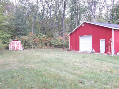 703 E 88th St, Newaygo, MI 49337 photo 5