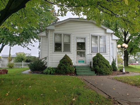 1352 Page Ave, Jackson, MI 49203 photo 1