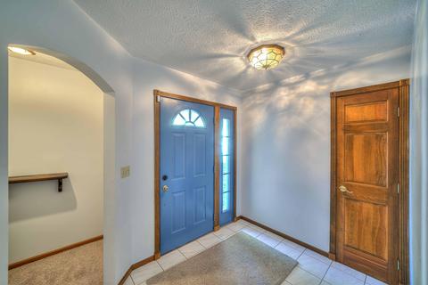 6207 Edgewood Dr, Jackson, MI 49203 photo 5