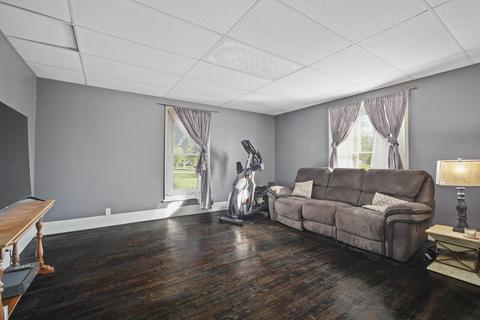 702 N State St, Jackson, MI 49202 photo 7