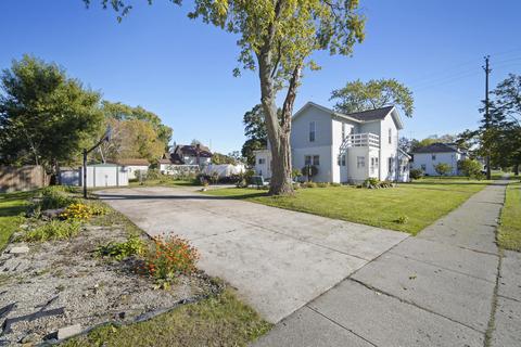 702 N State St, Jackson, MI 49202 photo 4