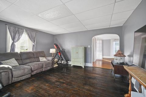 702 N State St, Jackson, MI 49202 photo 8