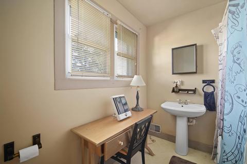 702 N State St, Jackson, MI 49202 photo 27