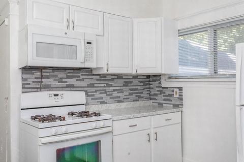 1040 S Jackson St, Jackson, MI 49203 photo 15