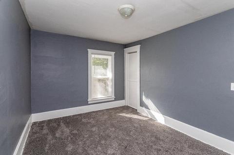 1040 S Jackson St, Jackson, MI 49203 photo 18