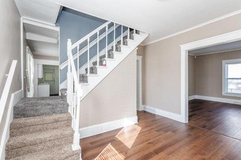 1040 S Jackson St, Jackson, MI 49203 photo 6